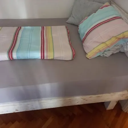 Comfy In Center 아파트 *
